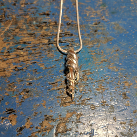 Entwine Pendant