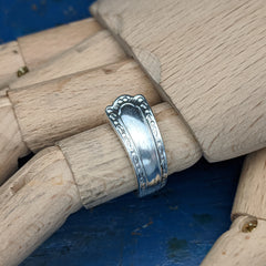 Corinthian Teaspoon handle Ring